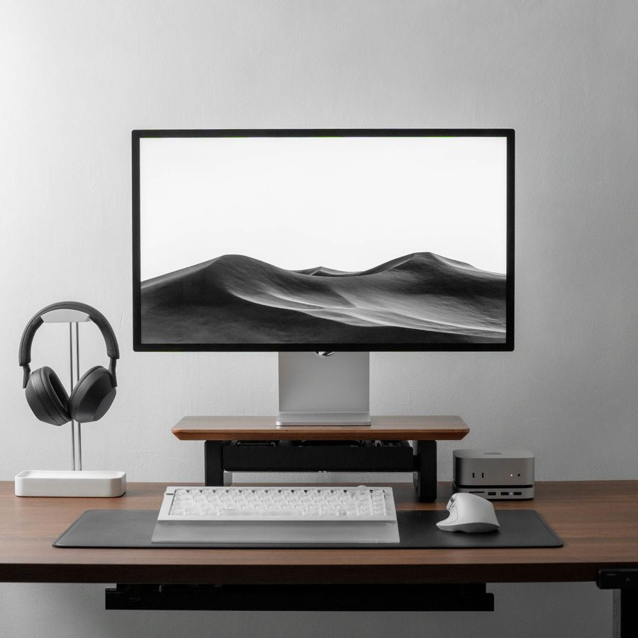 Desk Setup Cockpit | Walnut